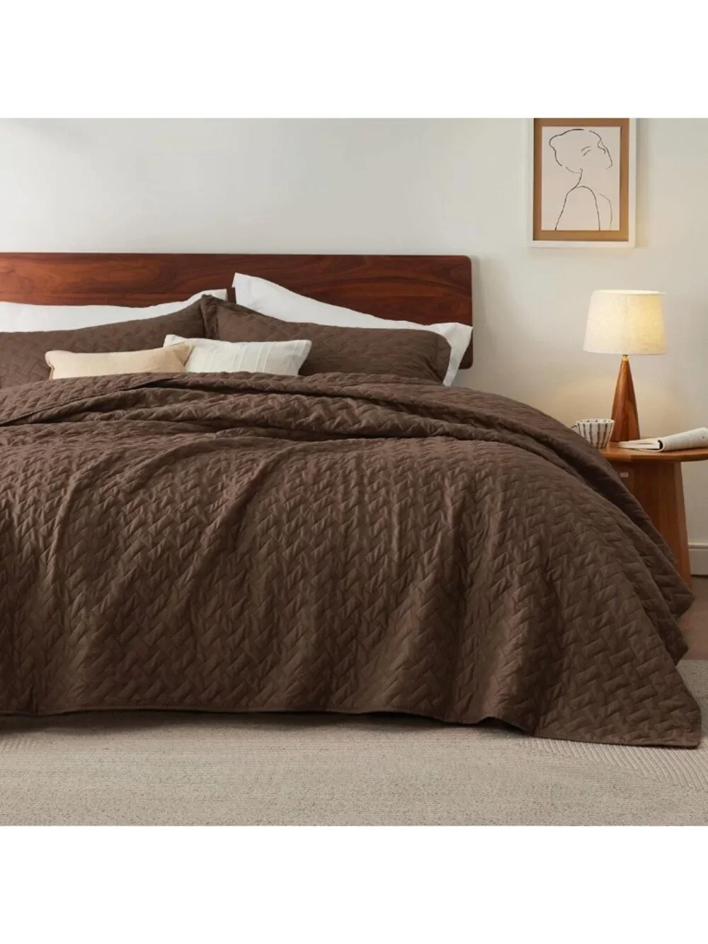 Lightweight King Size Quilt Set - Cozy Brown Comforter & Bedspread for All